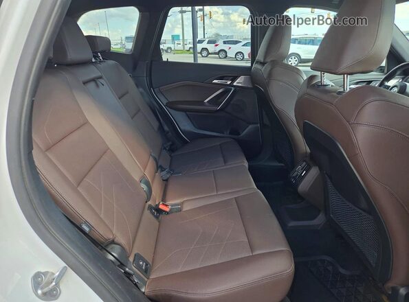 WBX73EF07P5W12917 2023 BMW X1 Белый Вид сзади