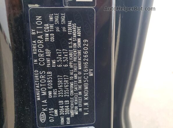 KNDMB5C16H6266029 2017 KIA SEDONA Black Widok wnętrza 360 stopni
