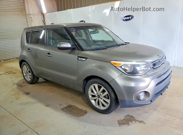 KNDJP3A54J7535109 2018 KIA SOUL Серый Вид спереди