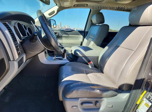 5TDZY5G16GS061873 2016 TOYOTA SEQUOIA Gray Widok deski rozdzielczej
