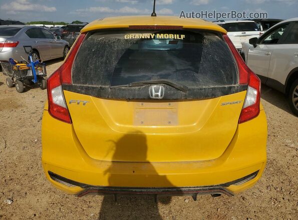 3HGGK5G64JM721003 2018 HONDA FIT Желтый Вид салона спереди