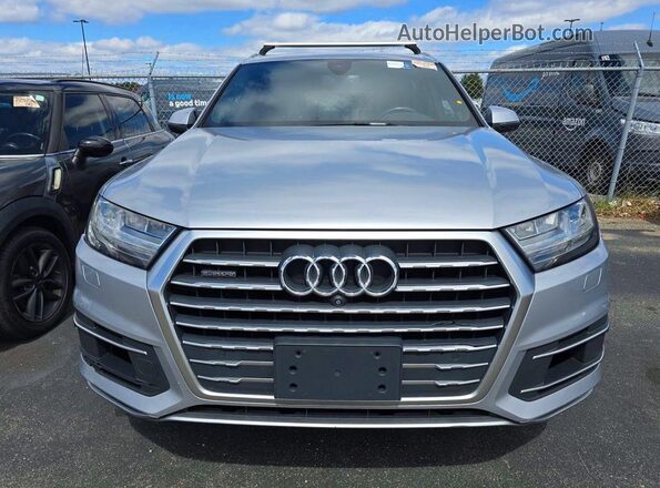 WA1LAAF74JD004268 2018 AUDI Q7 Silver Панорамний вид салону 360°