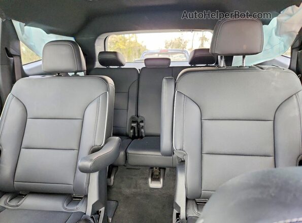 5GAEVARS3SJ213024 2025 BUICK ENCLAVE White Widok wnętrza z tyłu
