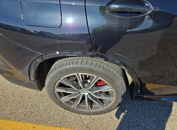 5UXJU4C01M9F71043 2021 BMW X5 Black ძრავის განყოფილების ხედი