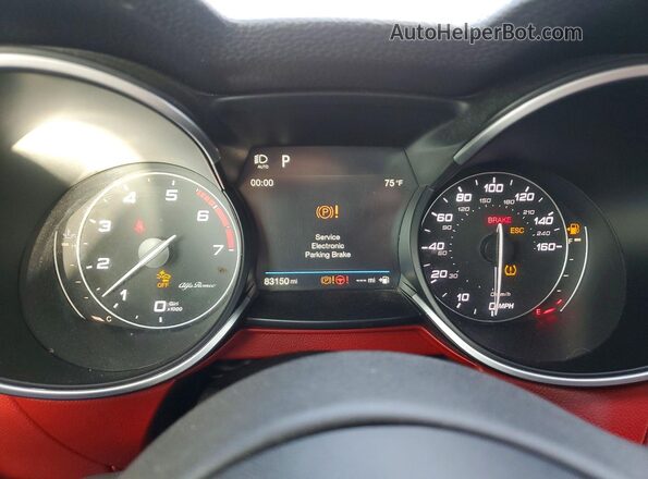 ZASFAKNN8J7B92646 2018 ALFA ROMEO STELVIO Silver Widok tylnych siedzeń
