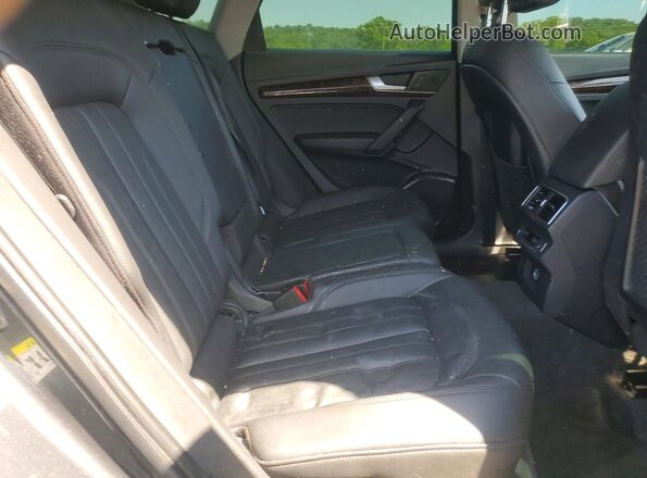 WA1ANAFY6J2022707 2018 AUDI Q5 Серый Вид задней части салона