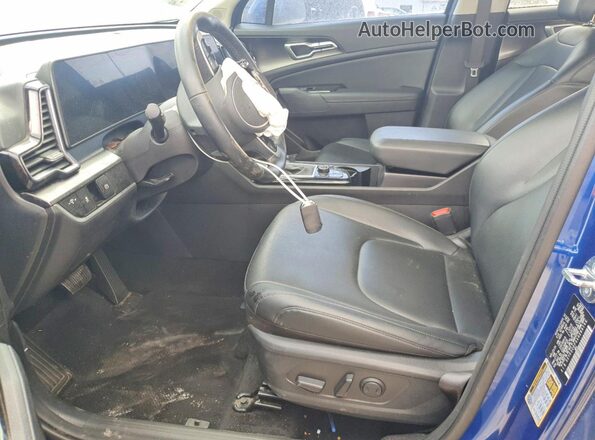 5XYK3CDF0SG289166 2025 KIA SPORTAGE Blue Widok deski rozdzielczej