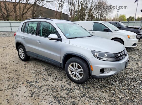 WVGBV7AX1HK000423 2017 VOLKSWAGEN TIGUAN Серебряный Вид спереди