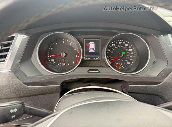 3VV3B7AX3MM101968 2021 VOLKSWAGEN TIGUAN Синий Вид щитка приборов
