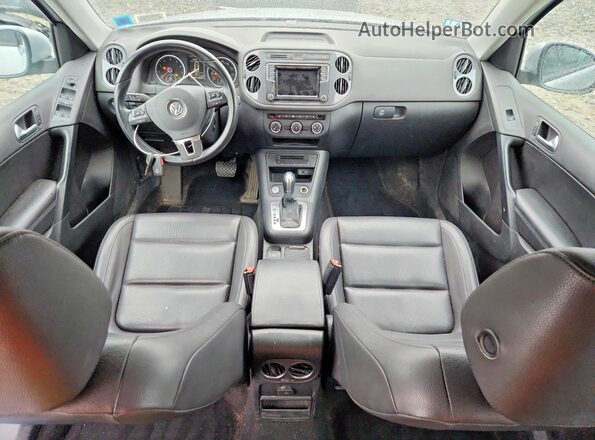 WVGBV7AX1HK000423 2017 VOLKSWAGEN TIGUAN Серебряный Вид щитка приборов