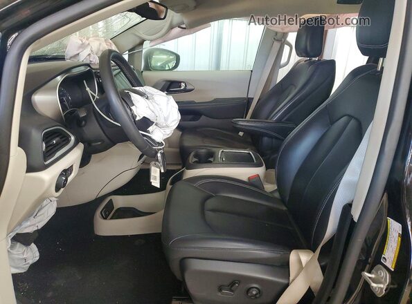 2C4RC1BG2RR179482 2024 CHRYSLER PACIFICA Black Dashboard view