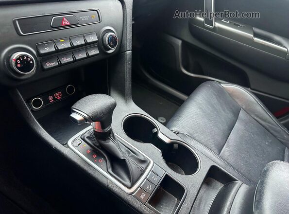 KNDPMCACXK7584463 2019 KIA SPORTAGE Blue Widok wnętrza 360 stopni