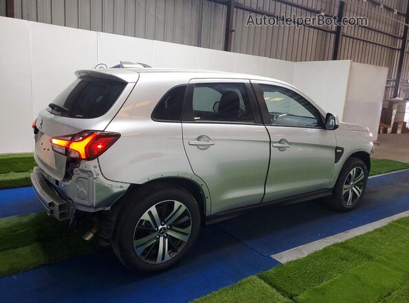 JA4ARUAU9TU014442 2026 MITSUBISHI OUTLANDER Серебряный Передняя правая четверть
