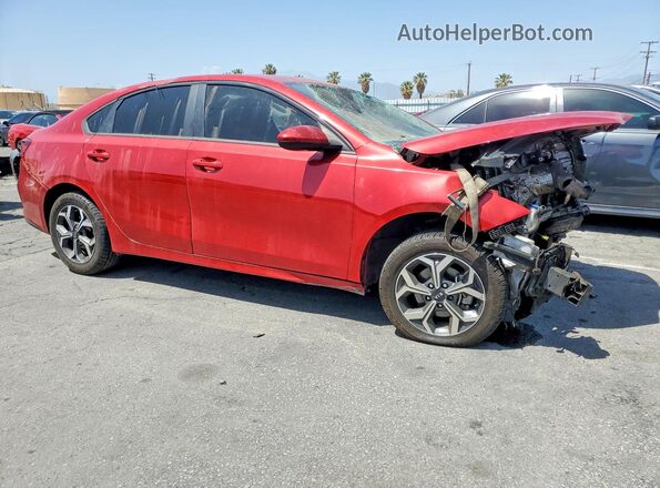 3KPF24AD8KE120216 2019 KIA FORTE Красный Вид спереди