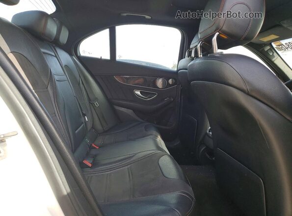55SWF6EB6JU261947 2018 MERCEDES-BENZ C White Вид задньої частини салону