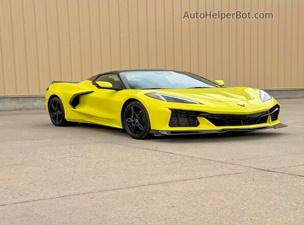 1G1YA3D44R5102702 2024 CHEVROLET CORVETTE Желтый Передняя левая четверть