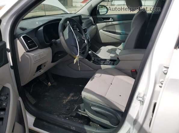 KM8J2CA48MU288295 2021 HYUNDAI TUCSON Белый Вид панели приборов