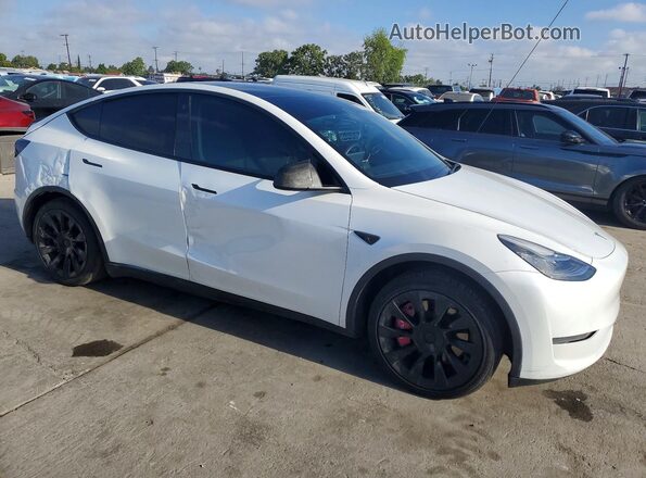 7SAYGDEE0PA052489 2023 TESLA MODEL Y White Widok z przodu