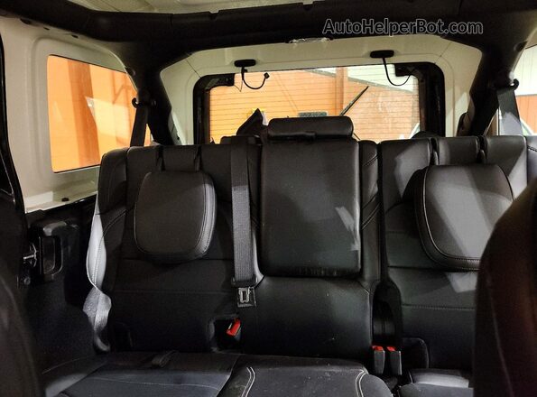 1C4JJXP63MW716298 2021 JEEP WRANGLER Черный Вид задней части салона