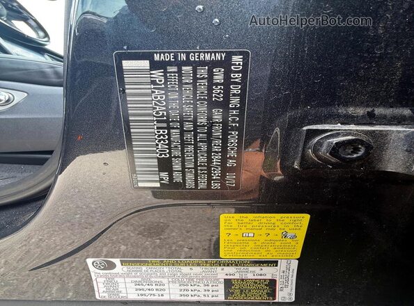 WP1AB2A51JLB33403 2018 PORSCHE MACAN Серый Вид задней части салона