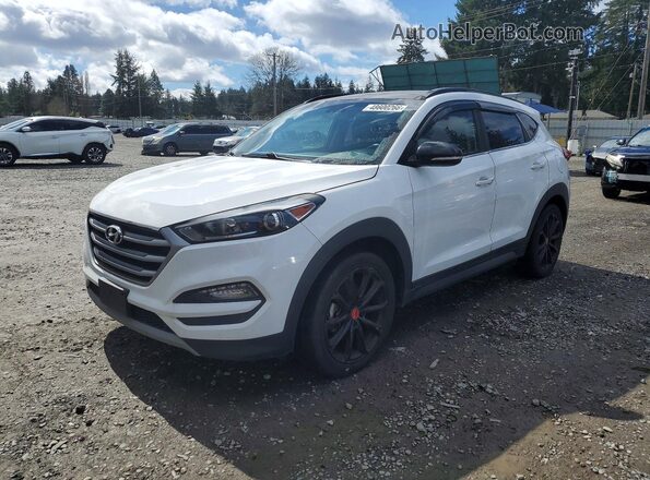 KM8J3CA27HU514683 2017 HYUNDAI TUCSON Белый Передняя левая четверть