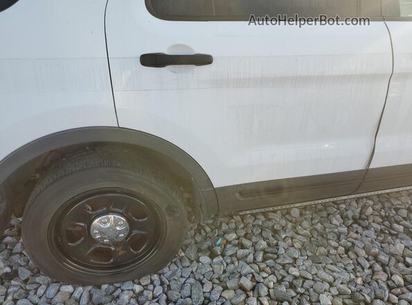 1FM5K8AR5HGA24465 2017 FORD FORD EXPLORER White Widok komory silnika