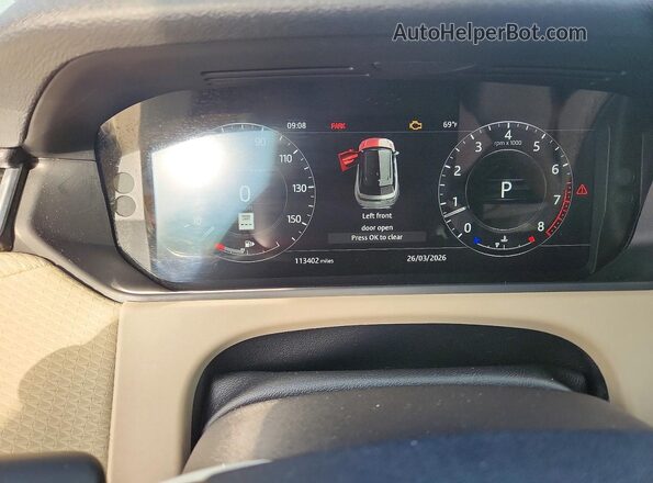 SALYL2RX6JA749864 2018 LAND ROVER RANGE ROVER Черный Вид задних сидений
