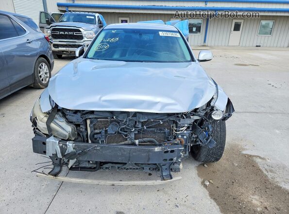 JN1EV7AR1JM612220 2018 INFINITI Q50 Серебряный Вид сзади