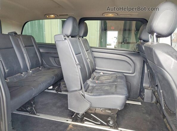 WD4PG2EE0G3096964 2016 MERCEDES-BENZ METRIS Silver Engine compartment view