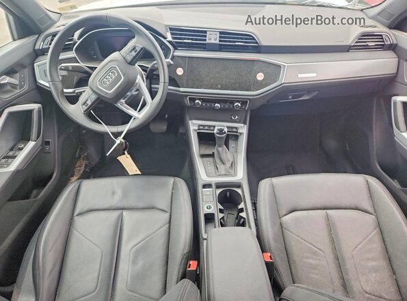 WA1DECF37S1010120 2025 AUDI Q3 White Vista del cuadro de instrumentos