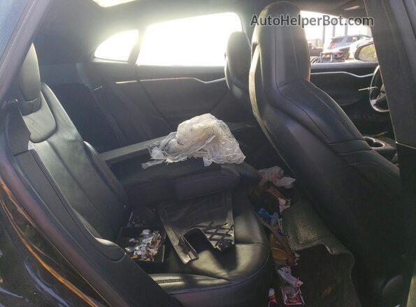5YJSA1E13GF120884 2016 TESLA MODEL S Черный Вид задней части салона