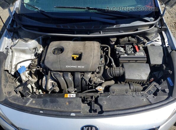 3KPFK4A74JE219463 2018 KIA FORTE Серебряный Вид подкапотного пространства
