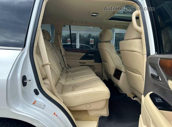 JTJHY7AX2K4285356 2019 LEXUS LX Белый Вид сзади