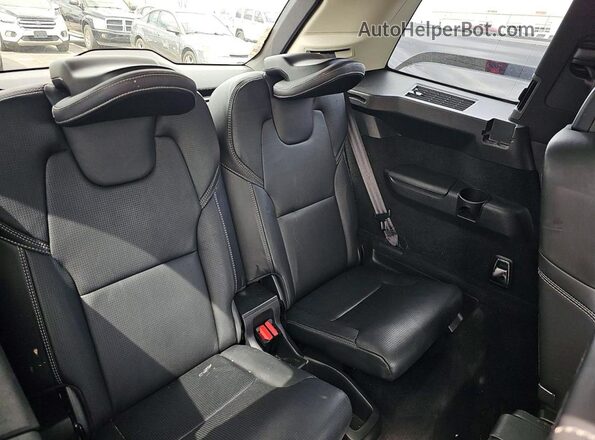 YV4A22PL6K1477567 2019 VOLVO XC90 Серебряный Панорамный вид салона 360°