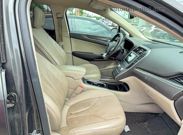 5LMCJ3C92HUL36106 2017 LINCOLN MKC Серый Вид сзади