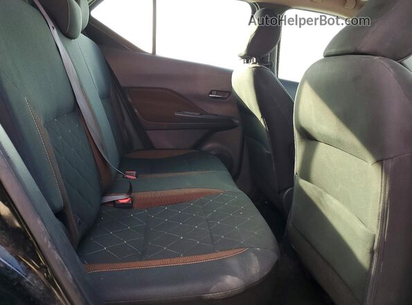 3N1CP5CUXKL481727 2019 NISSAN KICKS Black Widok komory silnika