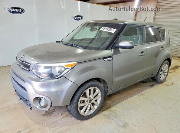 KNDJP3A54J7535109 2018 KIA SOUL Серый Передняя левая четверть