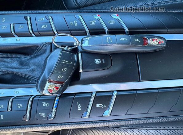 WP1AB2A50JLB34798 2018 PORSCHE MACAN Синий Вид наклейки с VIN-кодом