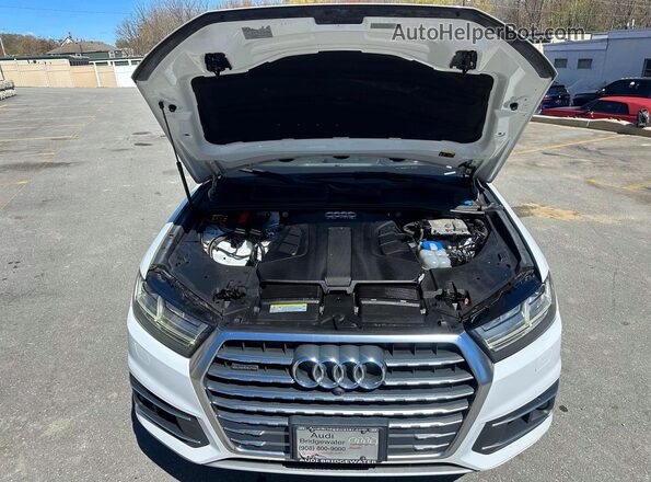 WA1VAAF78HD035509 2017 AUDI Q7 Белый Вид задних сидений
