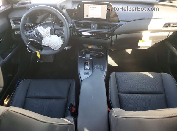 JTHYBJAH4S2017915 2025 LEXUS UX Белый Вид щитка приборов