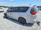 2020 Chrysler Pacifica Touring Серебряный vin: 2C4RC1FG8LR120079
