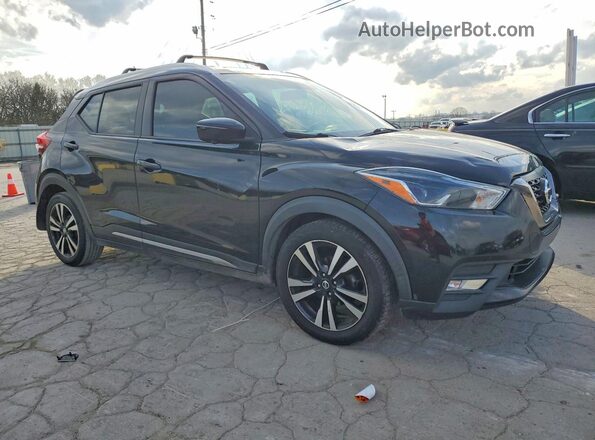 3N1CP5CUXKL481727 2019 NISSAN KICKS Black Widok z przodu