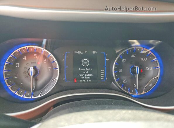 2C4RC1DG7LR156669 2020 CHRYSLER OTHER White უკანა სავარძლების ხედი