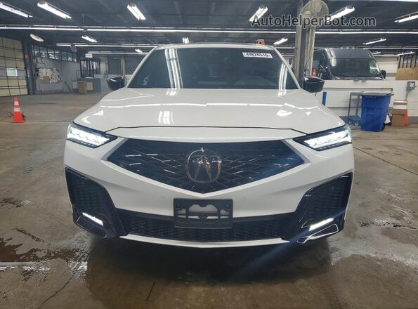 5J8YE1H00TL005735 2026 ACURA MDX Белый Вид сзади