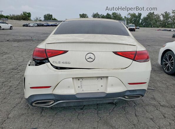 WDD2J5JB4KA028325 2019 MERCEDES-BENZ CLS-CLASS White Вид салону спереду