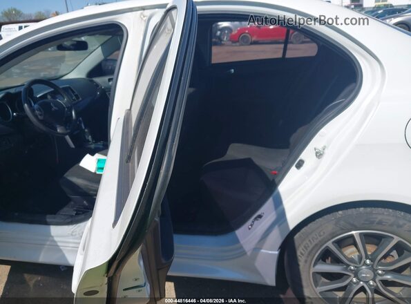 JA32U2FU3HU006672 2017 MITSUBISHI LANCER Белый Вид наклейки с VIN-кодом