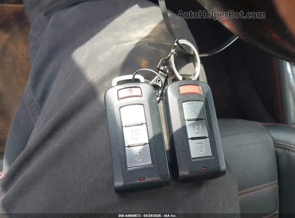JA4AP3AW6JU013151 2018 MITSUBISHI OUTLANDER SPORT Серебряный Вид панели приборов