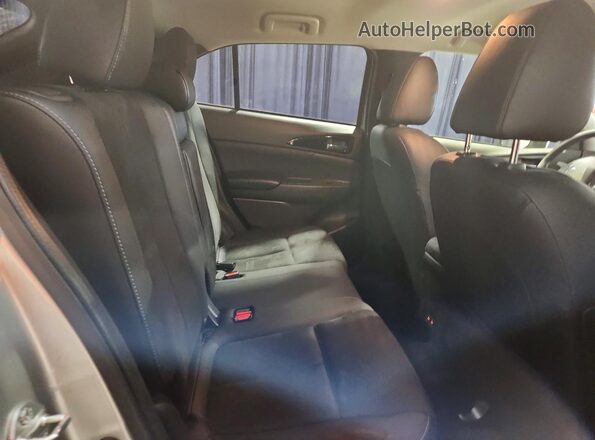 JA4ATWAA9TZ021445 2026 MITSUBISHI ECLIPSE Серебряный Вид задней части салона