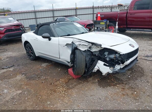 JC1NFAEK4K0143635 2019 FIAT 124 SPIDER Белый Передняя правая четверть
