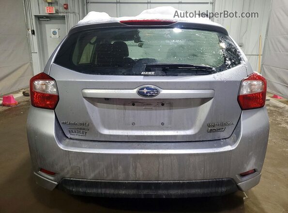 JF1GPAS63G8214130 2016 SUBARU IMPREZA Серебряный Вид сзади